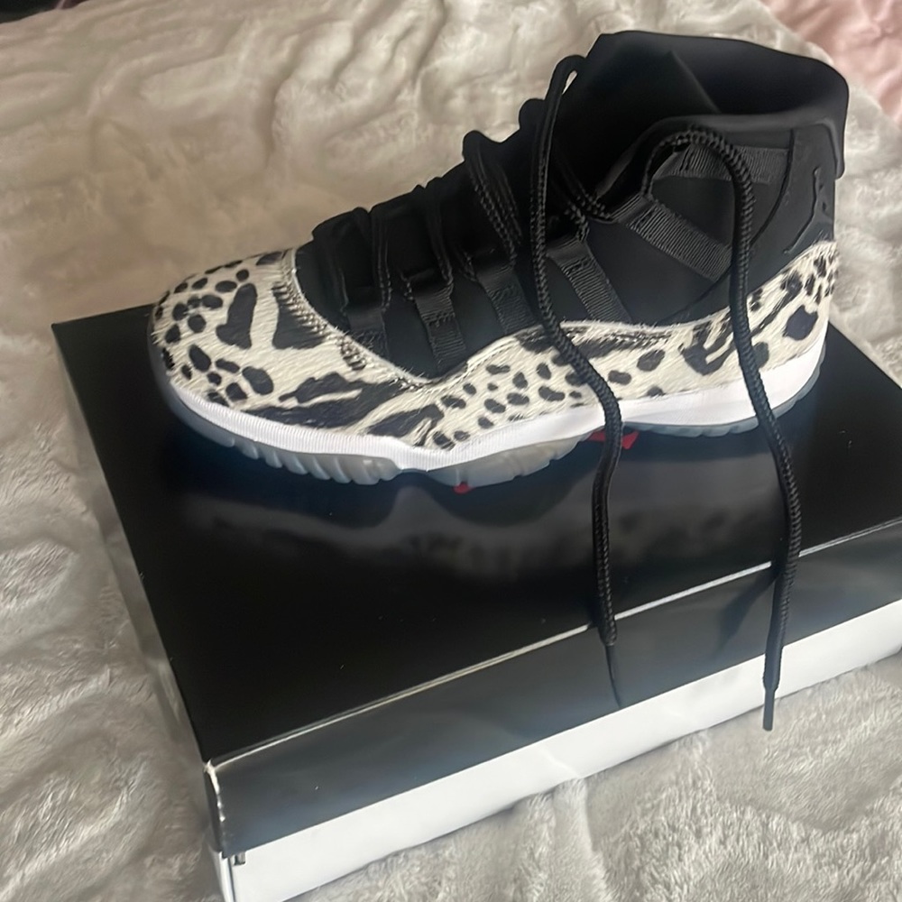 Jordan retros animal hair